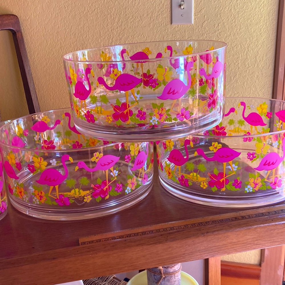 Set of three Flamingo, plastic serving bowls.